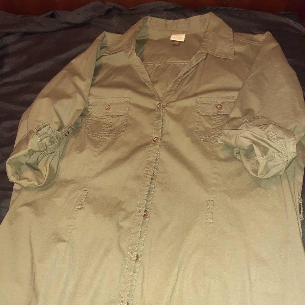 Green khaki colored dress size Xl